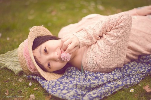 Cô gái Việt #039;hút mắt#039; giữa trời Paris - 9