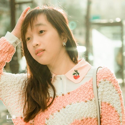 Cô gái Việt #039;hút mắt#039; giữa trời Paris - 14