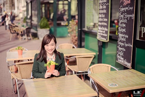 Cô gái Việt #039;hút mắt#039; giữa trời Paris - 20