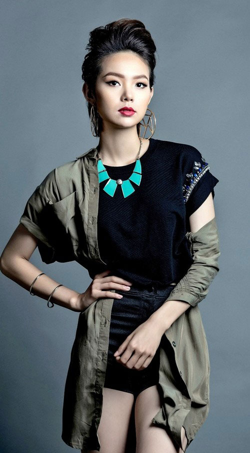 Hoàng Thùy Linh hứa hẹn làm ấm đêm đông - 4