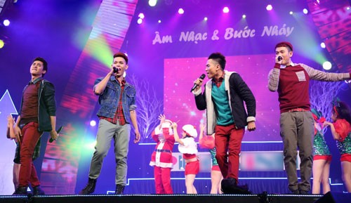 Hoàng Thùy Linh khóc trước tình cảm khán giả - 5