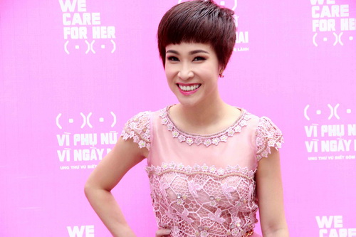 Lệ Quyên, Uyên Linh già đi vì ‘dao kéo’? - 2