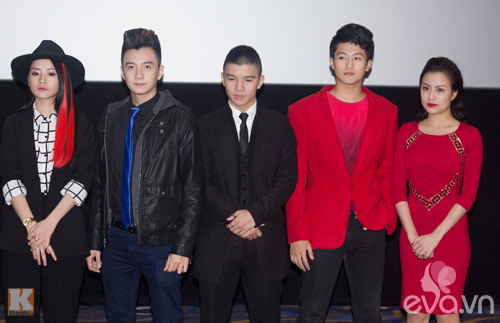 quot;Gái một conquot; Lã Thanh Huyền lộ diện sau sinh - 16