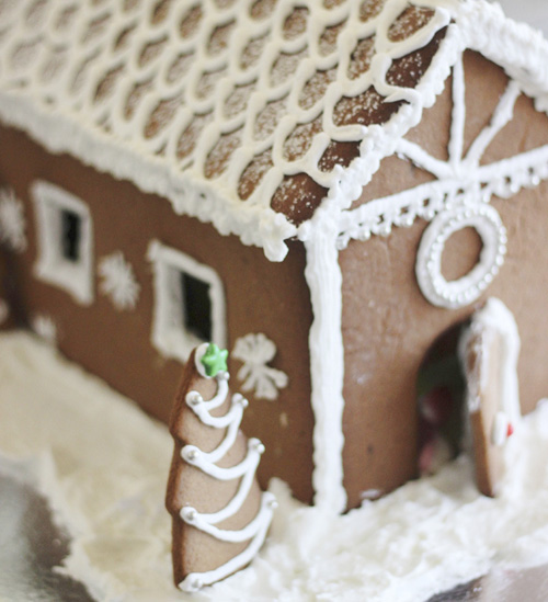 Bánh nhà gừng để bé mừng Noel - 10