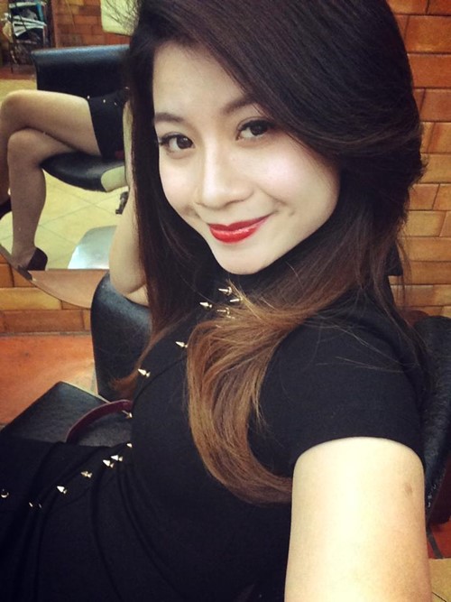 Cô nàng mũi to miệng rộng xinh như mộng - 9