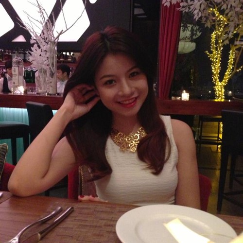 Cô nàng mũi to miệng rộng xinh như mộng - 19