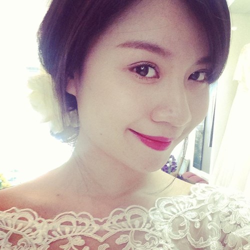 Cô nàng mũi to miệng rộng xinh như mộng - 7