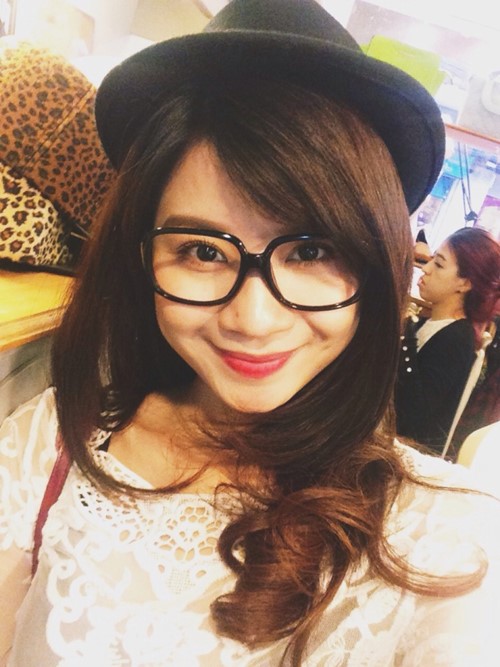 Cô nàng mũi to miệng rộng xinh như mộng - 20