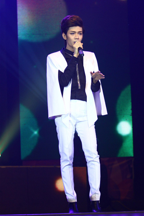 Style quot;ẻo lảquot; như con gái của Đào Bá Lộc - 5