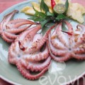 Bếp Eva - Đổi món với bạch tuộc nướng muối ớt