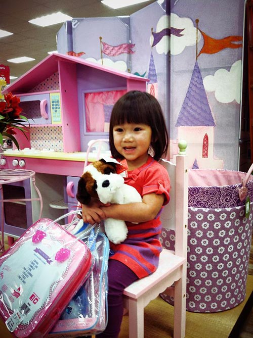 Con gái Trần Thu Hà vô cùng dễ thương - 4