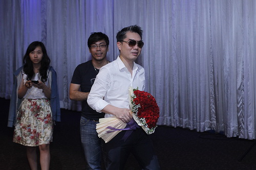 Thanh Thảo được người yêu quot;đại giaquot; hôn vội - 10