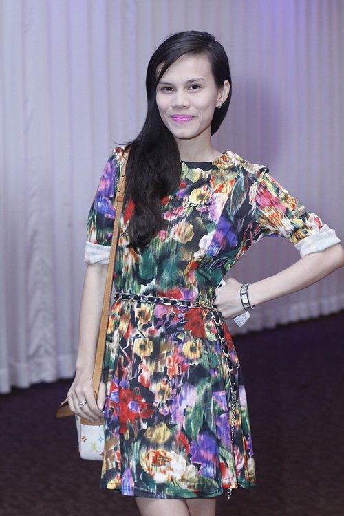 Thanh Thảo được người yêu quot;đại giaquot; hôn vội - 5