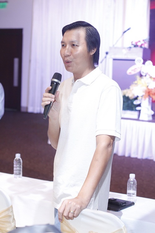 Thanh Thảo được người yêu quot;đại giaquot; hôn vội - 6