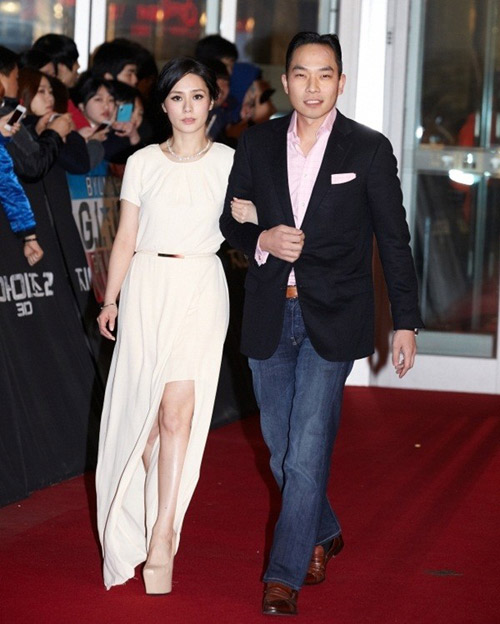 Chung Hân Đồng chúc phúc cho Jessica SNSD - 2