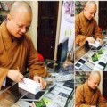 Tin tức - Nhà sư "đập hộp iPhone 6" tiếp tục được làm trụ trì