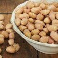 Sức khỏe - Những lợi ích không ngờ từ hạt lạc