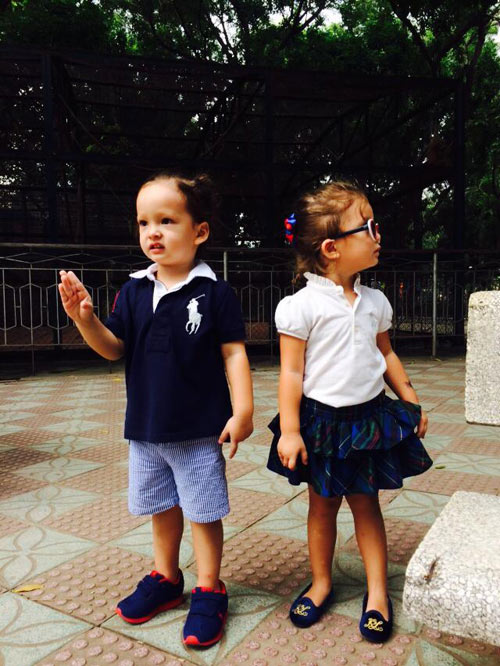 Váy xinh quot;ngắm mãi không chánquot; của con gái Hồng Nhung - 13