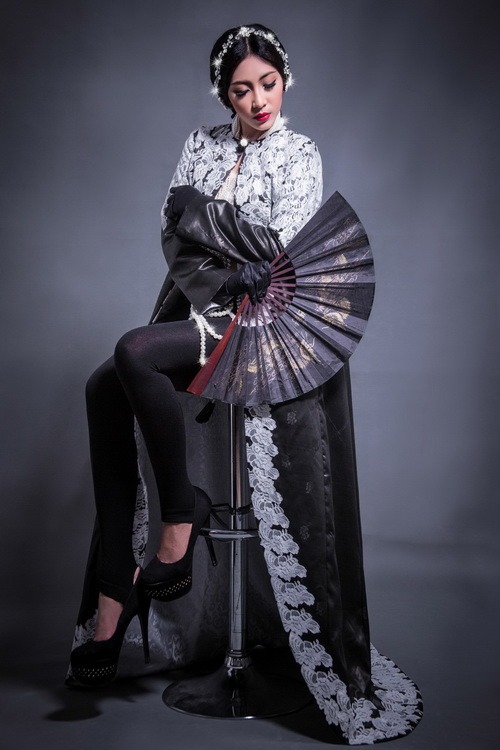 HH Đặng Thu Thảo quot;quyền lựcquot; như quý bà - 4