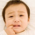 Làm mẹ - Chiêu giảm đau mọc răng cho bé hiệu quả không ngờ