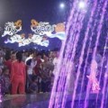 Tin tức - Hồ Gươm chật cứng người xem pháo hoa