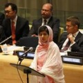 Tin tức - Cô bé 17 tuổi, bị Taliban giết hụt, giành Nobel Hòa bình 2014