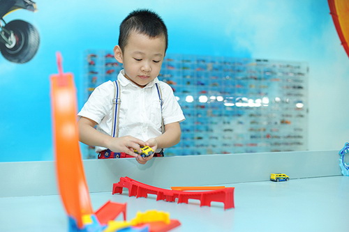 Đan Lê, Thanh Vân Hugo khoe con trai hotboy - 8