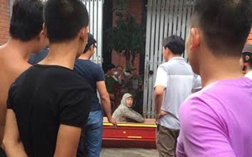 Sự thật sau vụ người đàn bà đưa quan tài đi đòi tiền #039;chạy án#039; - 1