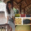 Bà bầu - Chị em đua nhau tự chế ngũ cốc giảm cân sau sinh