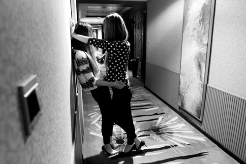 Cảm động ngắm cảnh hẹn hò của cặp đôi đồng tính - 10