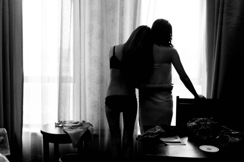 Cảm động ngắm cảnh hẹn hò của cặp đôi đồng tính - 9