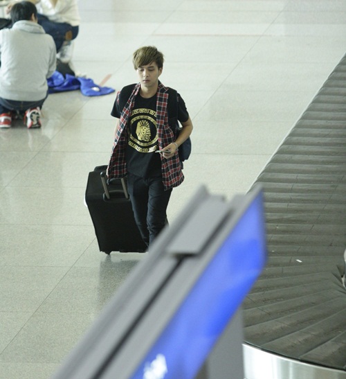 Hồ Quang Hiếu về nước sau scandal bể show tại Nhật - 2