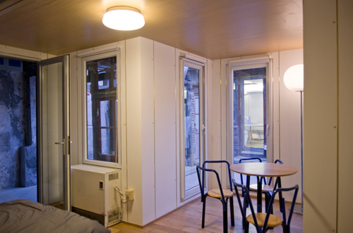 Mang nét hiện đại cho ngôi nhà cổ 60m2 trong...2 ngày - 13