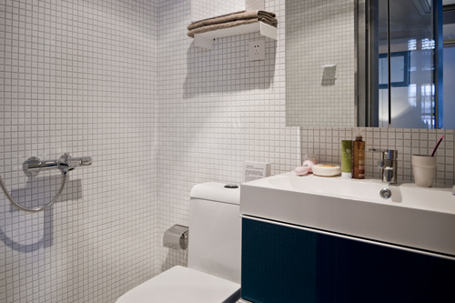 Mang nét hiện đại cho ngôi nhà cổ 60m2 trong...2 ngày - 16