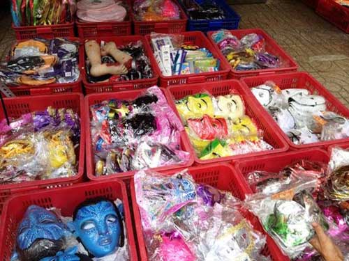 Thị trường Halloween: Hàng Trung Quốc áp đảo - 3