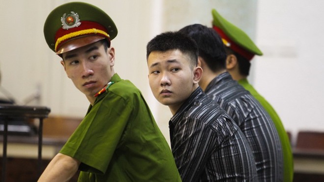 Bị can vụ thẩm mỹ Cát Tường khoe có sức khỏe tốt - 1