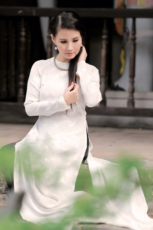 HH Sương Đặng óng ả trong dáng hình cô gái Hà Nội - 3