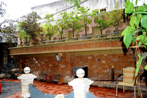 Nhà quot;đồ sộquot; của hai nam diễn viên hài mập mạp - 3