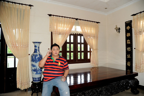 Nhà quot;đồ sộquot; của hai nam diễn viên hài mập mạp - 9