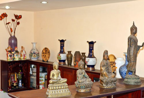 Nhà quot;đồ sộquot; của hai nam diễn viên hài mập mạp - 15