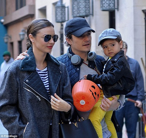 Rộ tin Miranda Kerr đang quot;cặp kèquot; Tom Cruise - 2