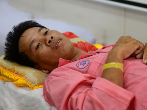 Bé văng khỏi bụng mẹ nhận được 2 tỷ đồng quyên góp - 2