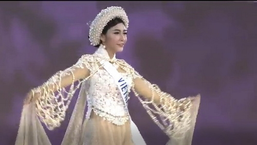 Đặng Thu Thảo quot;trắng tayquot; tại Hoa hậu Quốc tế 2014 - 1
