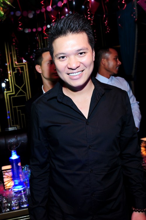 Trương Ngọc Ánh quậy tưng bừng bên Kim Lý - 12