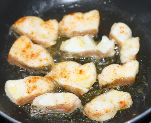 Nui xào ăn kèm cá lóc áp chảo ngon ơi là ngon - 5