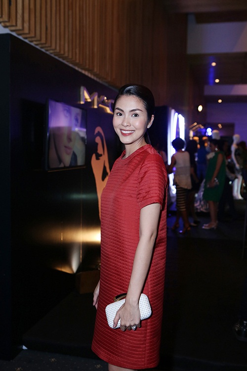 Tăng Thanh Hà giản dị vẫn tỏa sáng rạng ngời - 3