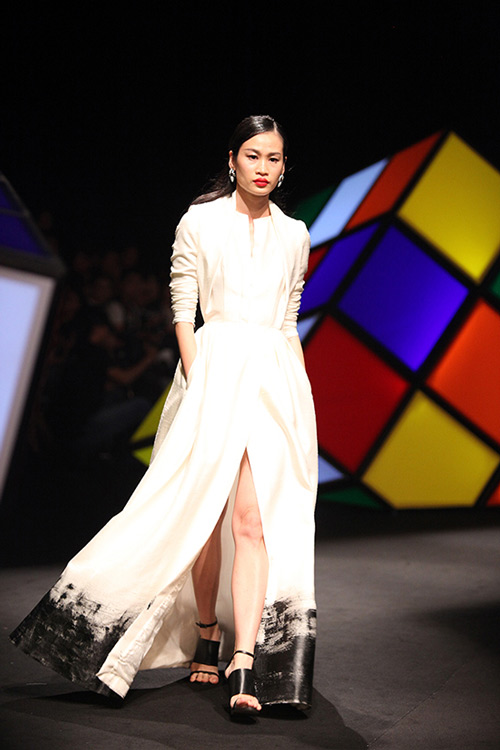 Elle Show: Thỏa mãn với bữa tiệc của NTK Việt - 9