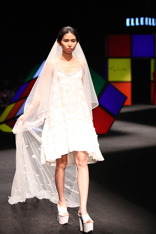 Elle Show: Thỏa mãn với bữa tiệc của NTK Việt - 20