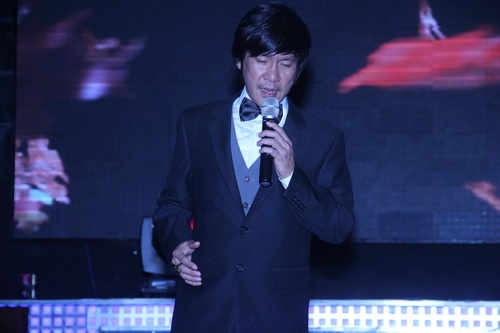 Việt Trinh, HH Trúc Linh rạng ngời ủng hộ Duy Nhân - 15