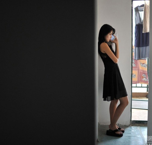 Người mẫu vô danh hé lộ ảnh nâng ngực mong đổi đời - 5